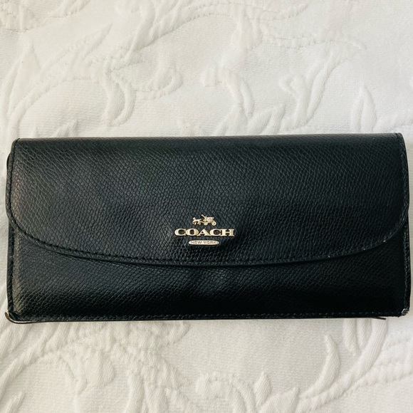 Coach Wallet - Picture 4 of 11